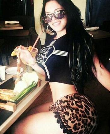 , 24  female escort, Jacksonville