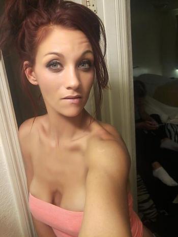 , 28  female escort, Jacksonville