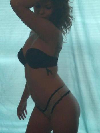 , 23  female escort, Jacksonville