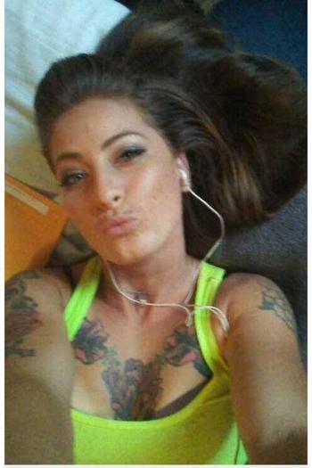 , 25  female escort, Jacksonville