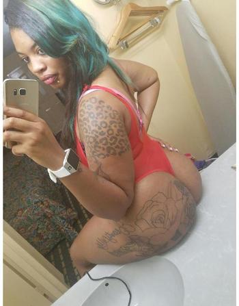 , 24  female escort, Jacksonville