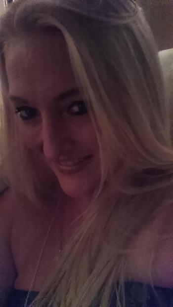 , 36  female escort, Jacksonville