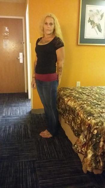 , 30  female escort, Jacksonville