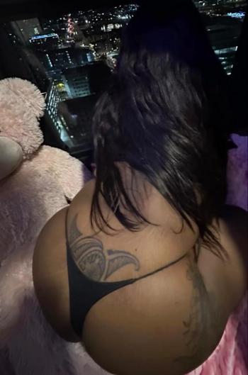 Tia, 22  female escort, Jacksonville