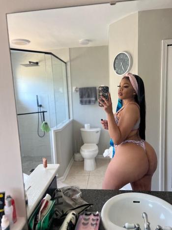 Roxy Dream, 28  female escort, Jacksonville