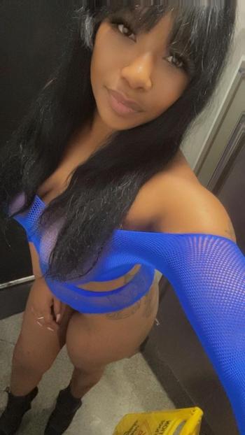 Mis Red, 26  female escort, Jacksonville